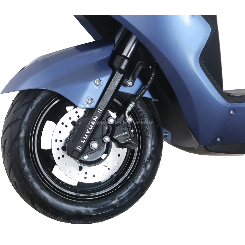 Спортивная версия легкого электрического мотоцикла MNW8